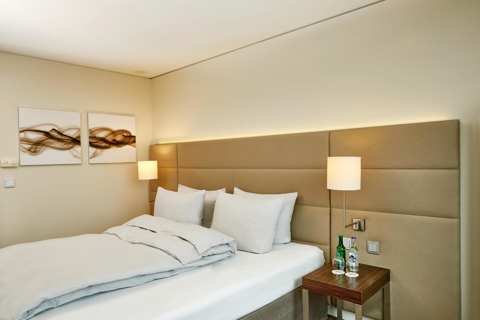 H4 Hotel Solothurn Bagian luar foto
