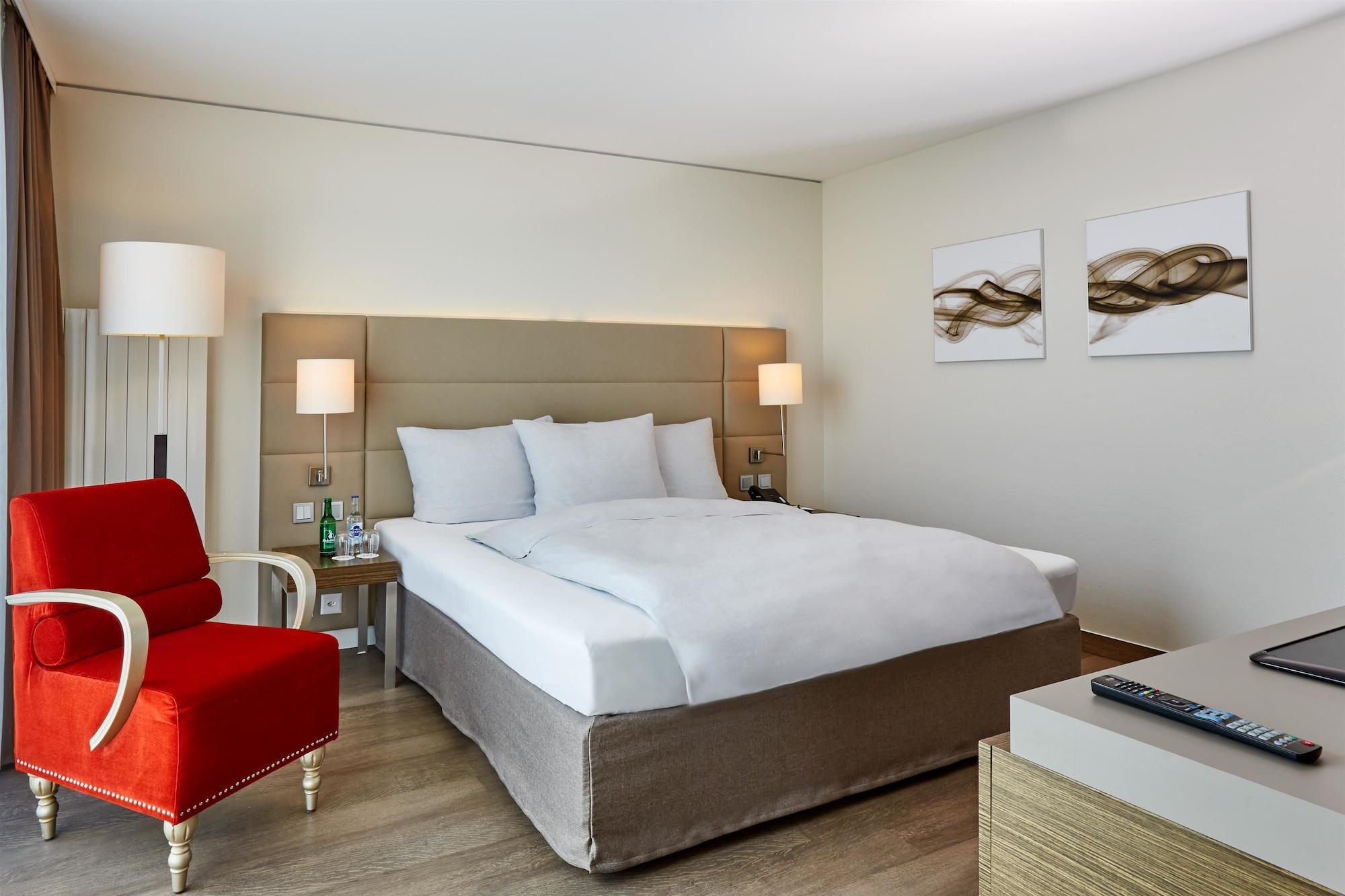 H4 Hotel Solothurn Bagian luar foto