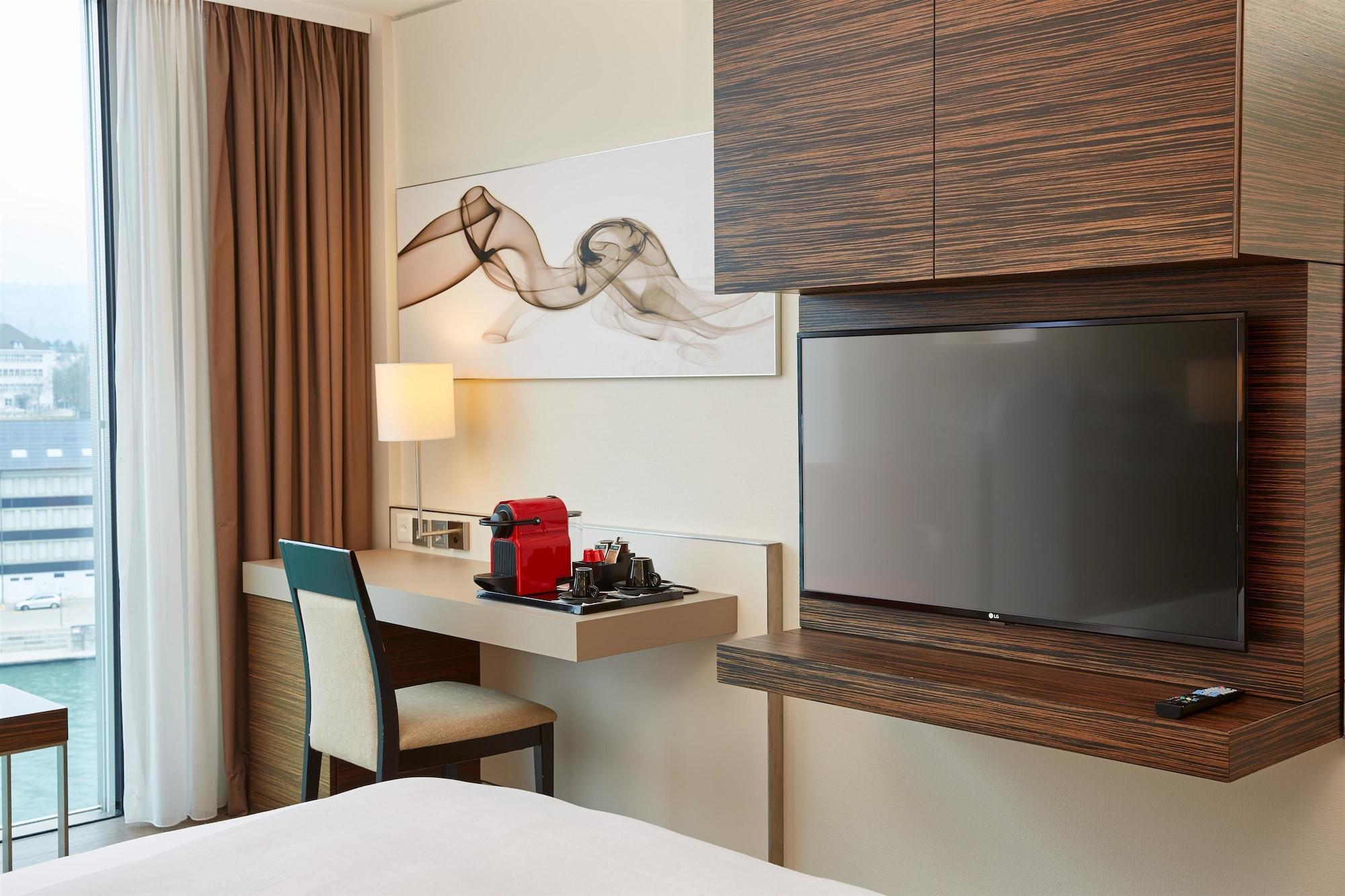 H4 Hotel Solothurn Bagian luar foto