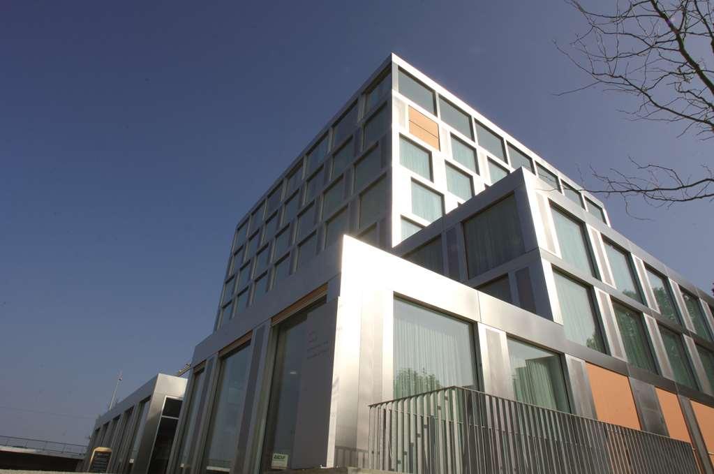 H4 Hotel Solothurn Bagian luar foto
