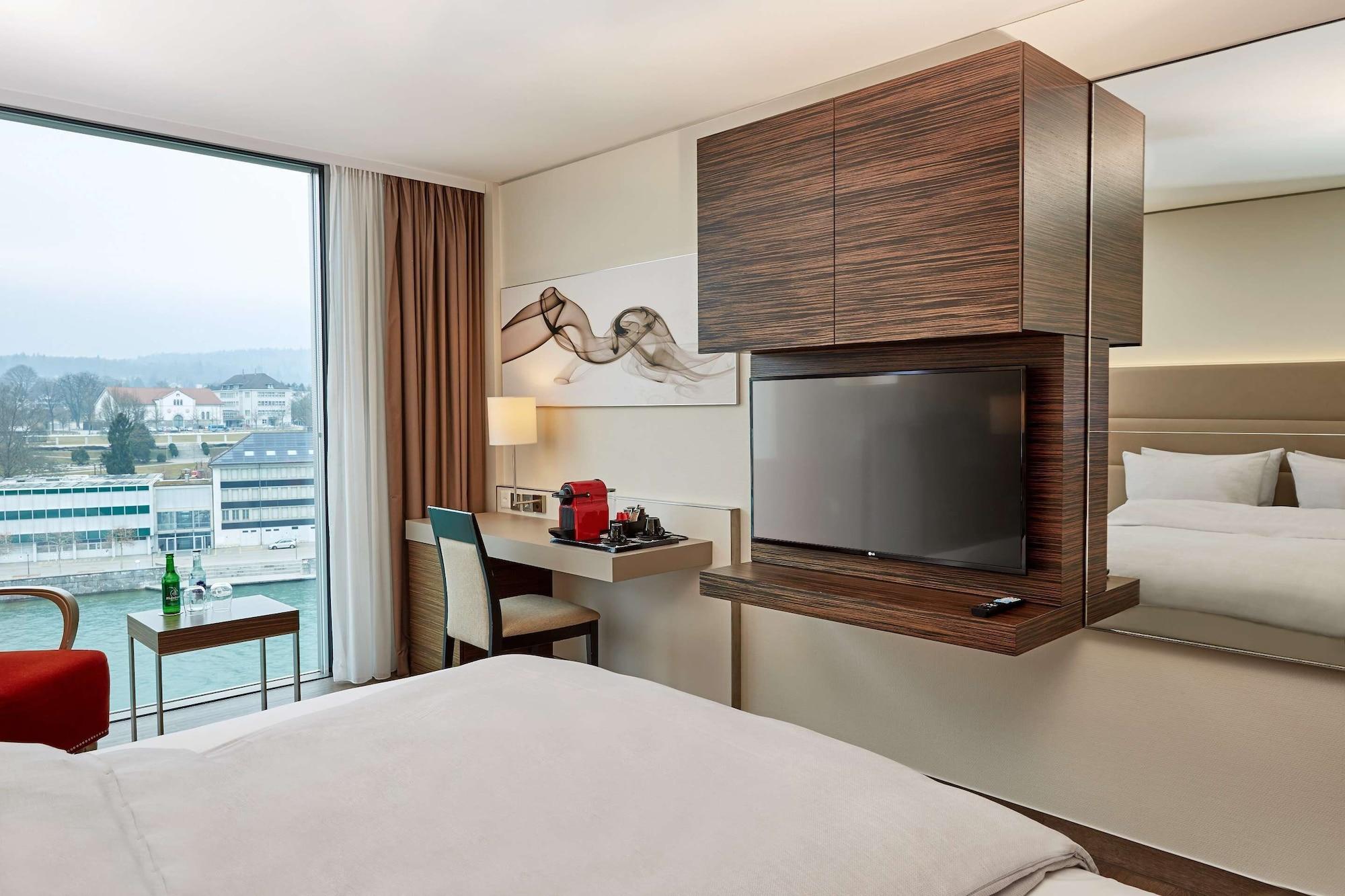 H4 Hotel Solothurn Bagian luar foto