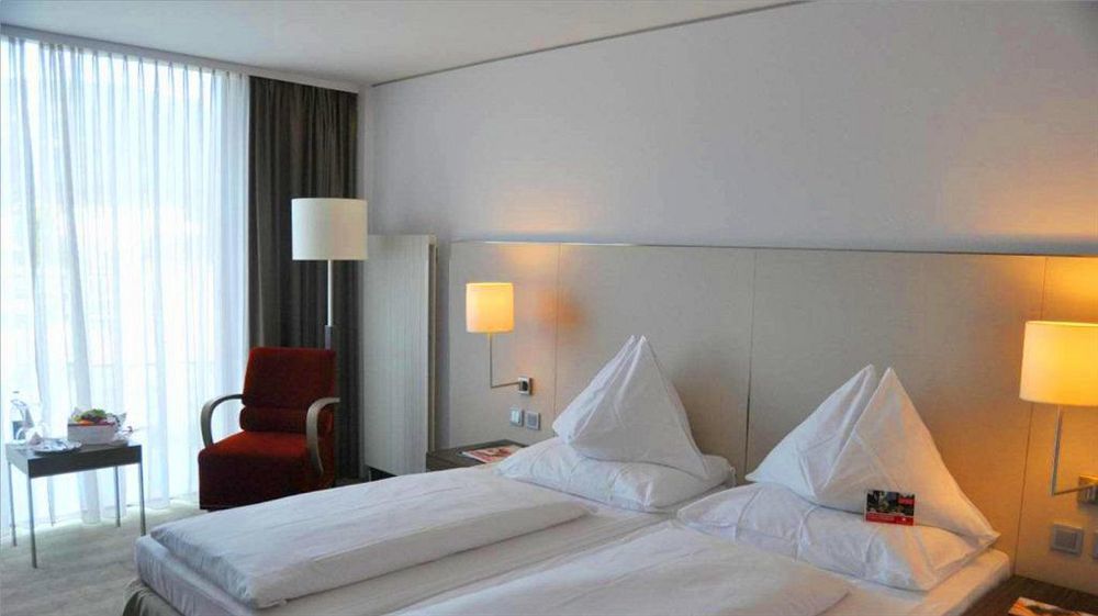 H4 Hotel Solothurn Bagian luar foto